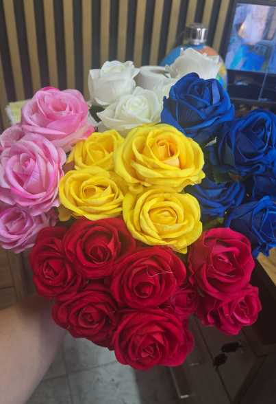 20 Lİ RENKLİ YAPAY GÜLLER *